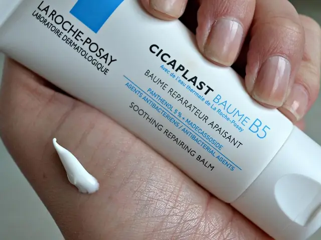 Kem Dưỡng La Roche-posay Cicaplast Baume B5: Công Dụng, Thành Phần Và Cách Dùng Hiệu Quả