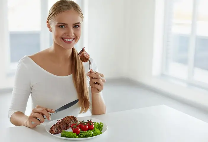 Bà Bầu Ăn Huyết Bò Được Không? Lợi Ích, Nguy Cơ & Lưu Ý An Toàn
