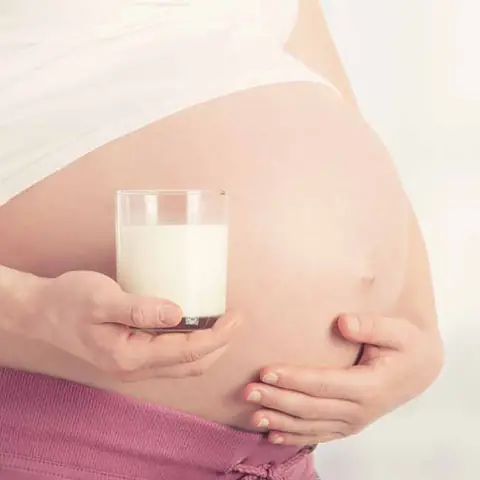 Bà Bầu Nên Uống Sữa Lúc Nào Thì Tốt Nhất Để Tối Ưu Dinh Dưỡng Cho Mẹ Và Bé?