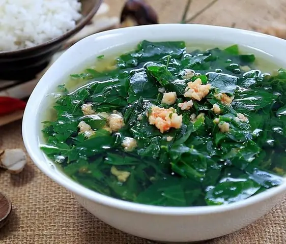 Bà Đẻ Ăn Rau Ngót Nhiều Có Tốt Không? Lợi Ích & Lưu Ý Cần Biết