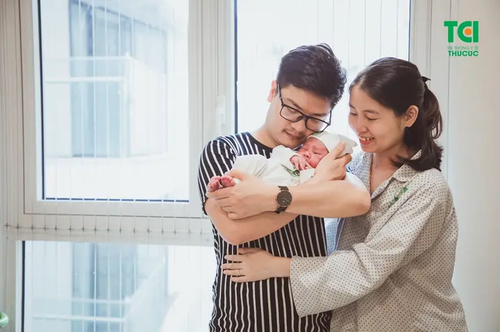 Bà Đẻ Kiêng Cữ Bao Lâu Là Đúng? Hướng Dẫn Chi Tiết Từ Chuyên Gia