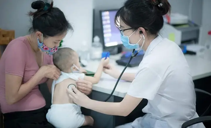 Top 10 Bác Sĩ Nhi Giỏi Nhất Tại Huế: Địa Chỉ, Kinh Nghiệm & Đánh Giá Chi Tiết