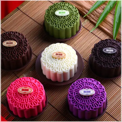 Bánh Trung Thu Kem Lạnh: Giá Bao Nhiêu, Mua Ở Đâu Uy Tín Nhất?