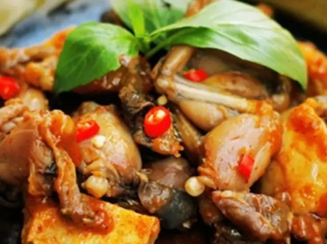 Bầu 3 Tháng Đầu Có Nên Ăn Ếch? Lợi Ích, Rủi Ro Và Cách Chế Biến An Toàn