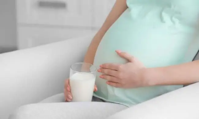 Bầu Không Uống Sữa Bầu Có Sao Không? Giải Pháp Thay Thế Dinh Dưỡng Toàn Diện