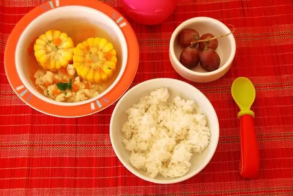 Thực Đơn Cho Bé 2 Tuổi Ăn Cơm: Gợi Ý Món Ngon, Đủ Chất Dinh Dưỡng Giúp Bé Tăng Cân