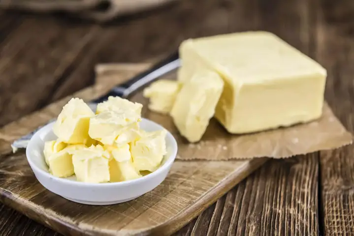Bơ Lạt Có Ăn Sống Được Không? Hướng Dẫn Sử Dụng An Toàn & Ngon Miệng Bơ Lạt Có Ăn Sống Được Không? Hướng Dẫn Sử Dụng An Toàn & Ngon Miệng