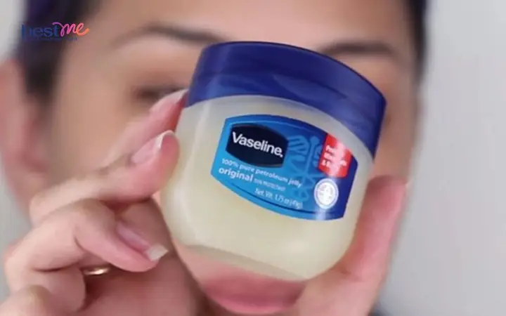 Bôi Vaseline Lên Mặt Qua Đêm: Lợi Ích, Rủi Ro Và Cách Sử Dụng Hiệu Quả
