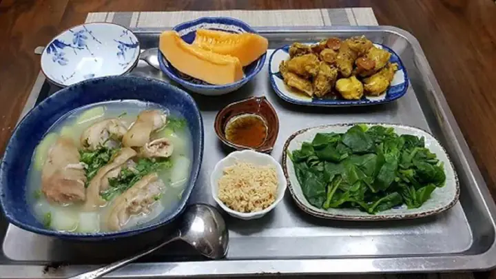 Thực Đơn Bữa Cơm Cho Bà Đẻ Sau Sinh Mổ: Nhanh Liền Vết Thương, Lợi Sữa, Hồi Phục Sức Khỏe Toàn Diện