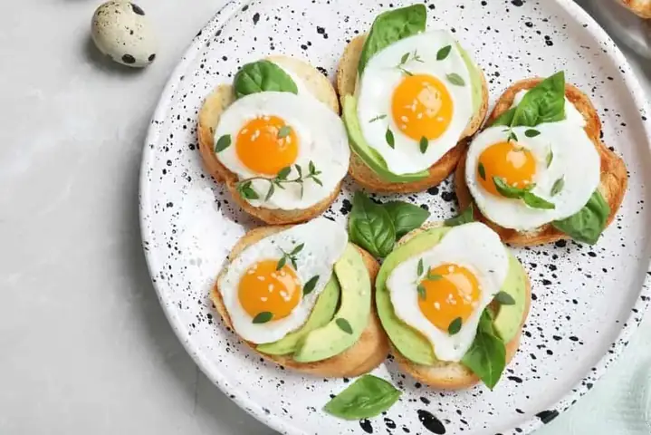 Bữa Sáng Đầy Đủ Dinh Dưỡng Cho Trẻ: Thực Đơn Ngon, Dễ Làm & Bí Quyết Tăng Cường Sức Khỏe Bữa Sáng Đầy Đủ Dinh Dưỡng Cho Trẻ: Thực Đơn Ngon, Dễ Làm & Bí Quyết Tăng Cường Sức Khỏe