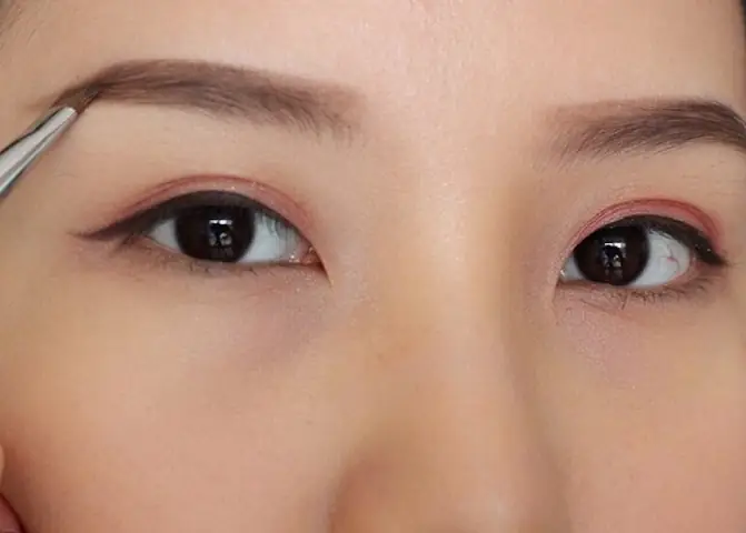 10 Kiểu Tỉa Lông Mày Đẹp Tự Nhiên Phù Hợp Mọi Khuôn Mặt Tại Nhà