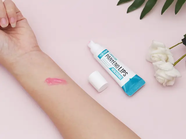 Top Các Loại Son Dưỡng Trị Thâm Môi Hiệu Quả Nhất Hiện Nay Top Các Loại Son Dưỡng Trị Thâm Môi Hiệu Quả Nhất Hiện Nay