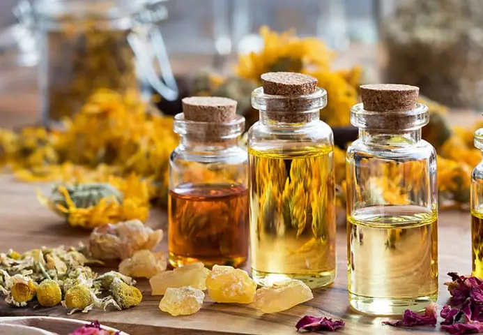 Top 10+ Loại Tinh Dầu Thơm Tốt Cho Sức Khỏe: Lợi Ích Toàn Diện & Cách Sử Dụng An Toàn Top 10+ Loại Tinh Dầu Thơm Tốt Cho Sức Khỏe: Lợi Ích Toàn Diện & Cách Sử Dụng An Toàn