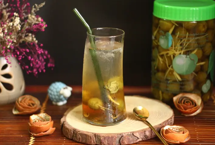 Tự Làm Đồ Uống Giải Nhiệt Mùa Hè Cực Dễ: 15+ Công Thức Thanh Mát, Bổ Dưỡng Cho Mọi Nhà Tự Làm Đồ Uống Giải Nhiệt Mùa Hè Cực Dễ: 15+ Công Thức Thanh Mát, Bổ Dưỡng Cho Mọi Nhà