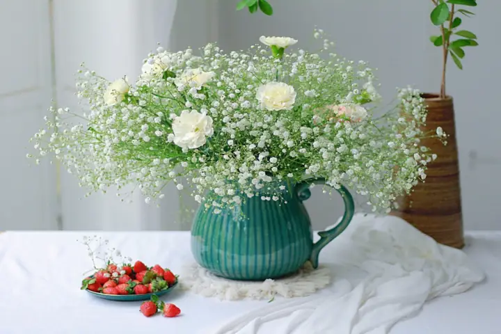 Hướng Dẫn Cắm Hoa Để Bàn Đẹp Đơn Giản Tại Nhà, Nâng Tầm Không Gian Sống