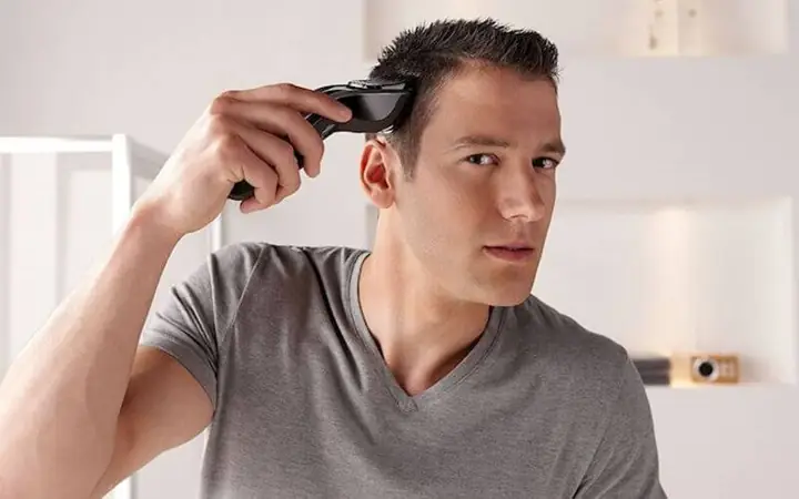 Hướng Dẫn Chi Tiết Cách Cắt Tóc Bằng Tông Đơ Tại Nhà Cho Người Mới Bắt Đầu