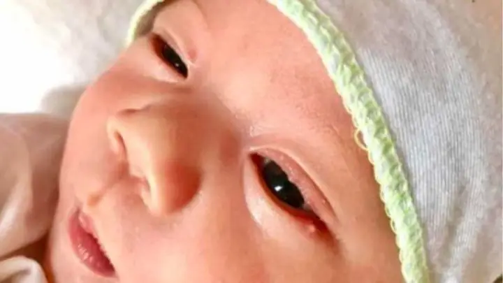 Hướng Dẫn Cách Chữa Trị Đau Mắt Ở Trẻ Sơ Sinh Hiệu Quả Và An Toàn Hướng Dẫn Cách Chữa Trị Đau Mắt Ở Trẻ Sơ Sinh Hiệu Quả Và An Toàn