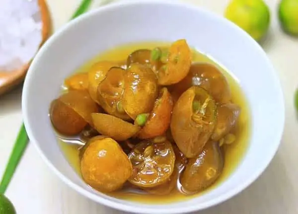 Cách Chưng Mật Ong Với Quất: Bí Quyết Trị Ho, Đau Họng & Tăng Đề Kháng Tại Nhà Cách Chưng Mật Ong Với Quất: Bí Quyết Trị Ho, Đau Họng & Tăng Đề Kháng Tại Nhà