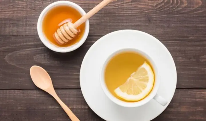 Mặt Nạ Mật Ong Chanh: Công Thức Trắng Da, Mờ Thâm Hiệu Quả Tại Nhà