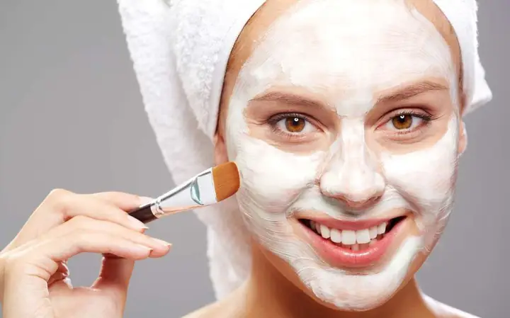 Bí Quyết Đắp Mặt Nạ Sữa Chua Không Đường Đúng Cách Giúp Da Sáng Mịn, Sạch Mụn
