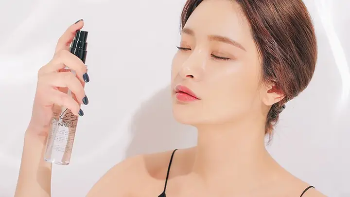 Cách Sử Dụng Xịt Khoáng Cho Da Mặt Đúng Cách: Hướng Dẫn Chi Tiết & Hiệu Quả