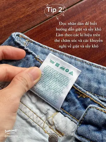 Cách Giặt Quần Jean Không Bị Bạc Màu & Bền Màu Như Mới Cách Giặt Quần Jean Không Bị Bạc Màu & Bền Màu Như Mới