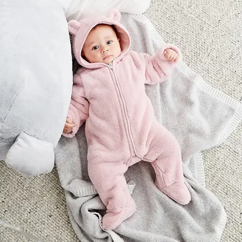 Hướng Dẫn Chi Tiết Cách Giữ Ấm Cho Trẻ Khi Ngủ Mùa Đông An Toàn & Hiệu Quả Hướng Dẫn Chi Tiết Cách Giữ Ấm Cho Trẻ Khi Ngủ Mùa Đông An Toàn & Hiệu Quả