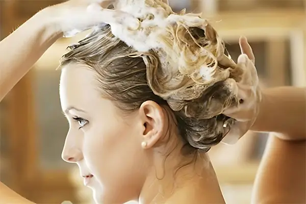 Hướng Dẫn Chi Tiết Cách Gội Đầu Sau Khi Mới Nhuộm Tóc Để Giữ Màu Bền Lâu