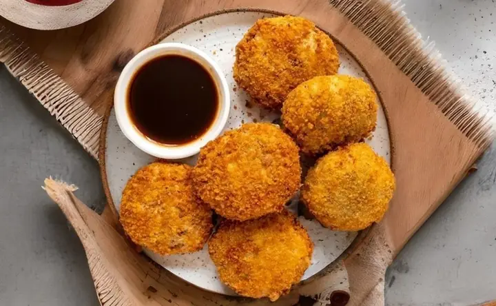 Hướng Dẫn Chi Tiết Cách Làm Bánh Khoai Tây Thịt Bò Thơm Ngon Tại Nhà