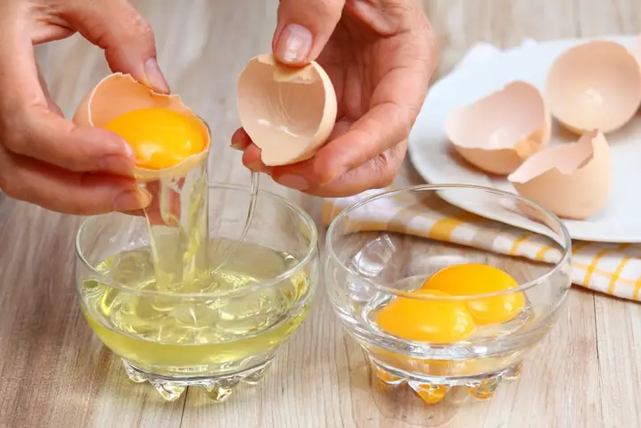 Mặt Nạ Trứng Gà Mật Ong: Bí Quyết Dưỡng Da Sáng Mịn, Trẻ Hóa Tự Nhiên Tại Nhà