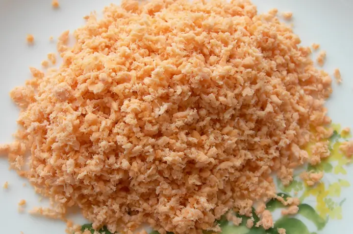Cách Làm Ruốc Cá Hồi Cho Trẻ Ăn Dặm: Bổ Dưỡng, Tơi Xốp, Không Tanh