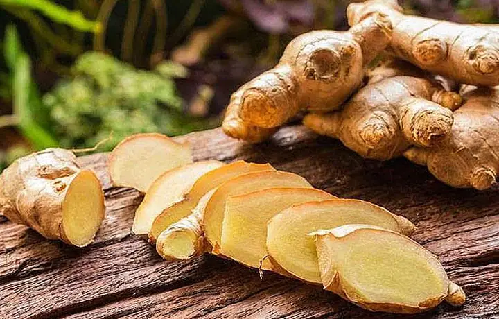 Cách Làm Rượu Gừng Nghệ Hạt Gấc Hạ Thổ Chuẩn Vị, Dưỡng Da Toàn Diện Cho Phụ Nữ Sau Sinh