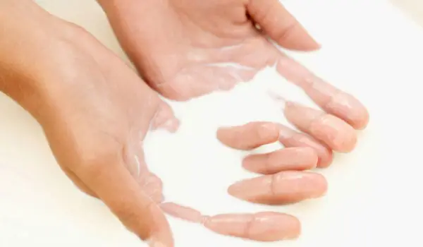 Cách Làm Trắng Da Tay Bằng Sữa Tươi An Toàn, Hiệu Quả Tại Nhà Cho Làn Da Mịn Màng