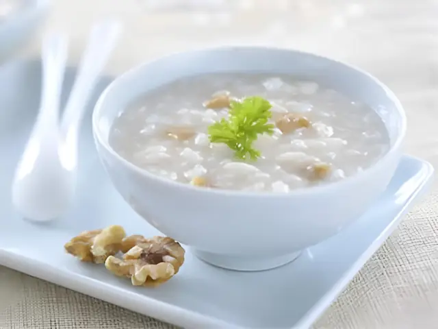 Cách Nấu Cháo Quả Óc Chó Cho Bé Ăn Dặm Thơm Ngon, Giàu Dinh Dưỡng