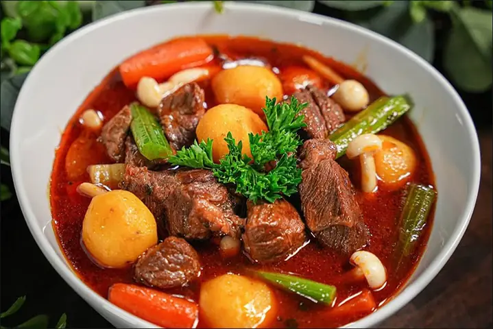 Cách Nấu Thịt Bò Hầm Cho Bé Chuẩn Vị, Mềm Ngon, Bổ Dưỡng