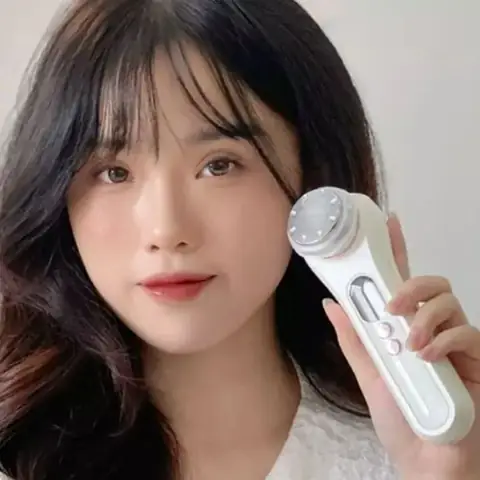 Hướng Dẫn Chi Tiết Cách Sử Dụng Máy Điện Di Ion Tối Ưu Hiệu Quả Dưỡng Da Hướng Dẫn Chi Tiết Cách Sử Dụng Máy Điện Di Ion Tối Ưu Hiệu Quả Dưỡng Da