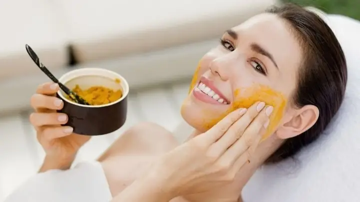 Hướng Dẫn Chi Tiết Cách Sử Dụng Tinh Bột Nghệ Đắp Mặt Nạ Để Da Sáng Mịn, Mờ Thâm Hiệu Quả Hướng Dẫn Chi Tiết Cách Sử Dụng Tinh Bột Nghệ Đắp Mặt Nạ Để Da Sáng Mịn, Mờ Thâm Hiệu Quả
