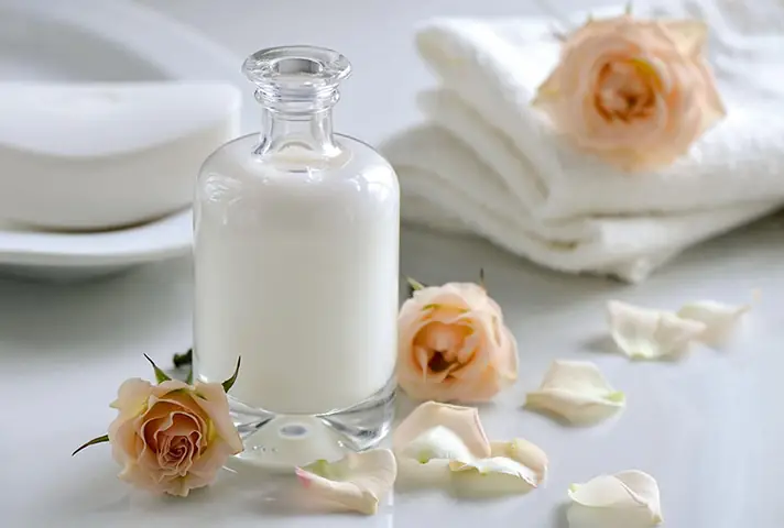 Bí Quyết Tắm Trắng Tại Nhà Bằng Sữa Tươi Không Đường An Toàn & Hiệu Quả | Bí Quyết Da Sáng Mịn Tự Nhiên