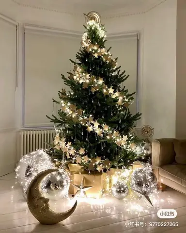 15+ Cách Trang Trí Cây Thông Noel Đơn Giản, Ấn Tượng Tại Nhà 2026