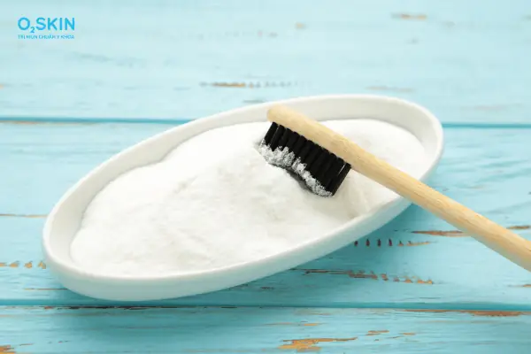 Cách Trị Mụn Đầu Đen Bằng Kem Đánh Răng: Hiệu Quả, Lưu Ý Và Các Biện Pháp Thay Thế