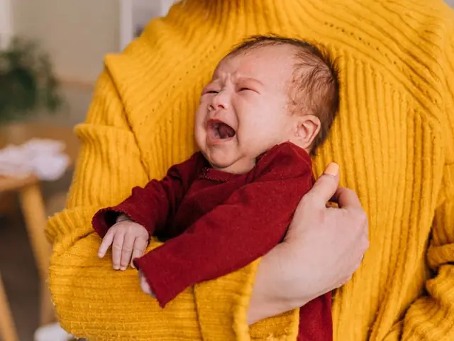 "trị" Con Ăn Vạ: Bí Quyết Xử Lý Trẻ 1 Tuổi Hiệu Quả Cho Cha Mẹ Kiên Nhẫn "trị" Con Ăn Vạ: Bí Quyết Xử Lý Trẻ 1 Tuổi Hiệu Quả Cho Cha Mẹ Kiên Nhẫn