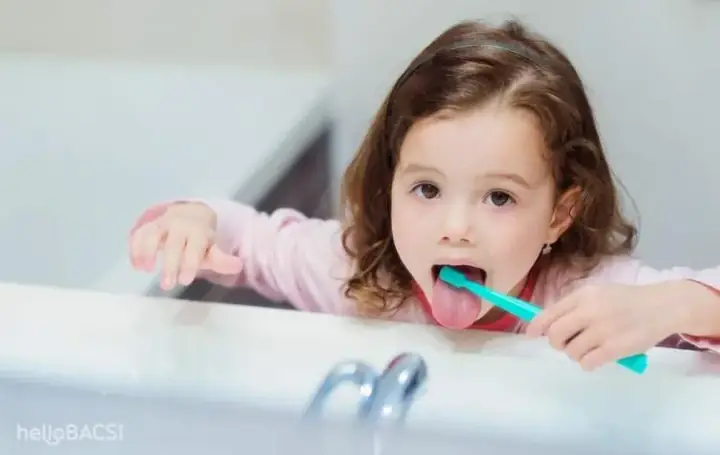 Vệ Sinh Lưỡi Đúng Cách Hàng Ngày: Bí Quyết Hơi Thở Thơm Tho & Sức Khỏe Miệng Toàn Diện Vệ Sinh Lưỡi Đúng Cách Hàng Ngày: Bí Quyết Hơi Thở Thơm Tho & Sức Khỏe Miệng Toàn Diện