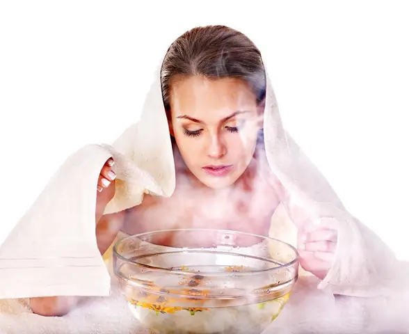 Xông Mặt Đúng Cách: Bí Quyết Se Khít Lỗ Chân Lông & Tránh Tình Trạng To Lỗ Chân Lông Xông Mặt Đúng Cách: Bí Quyết Se Khít Lỗ Chân Lông & Tránh Tình Trạng To Lỗ Chân Lông