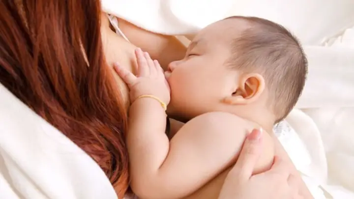 Khi Nào Nên Cai Sữa Cho Bé? Thời Điểm Vàng & Cách Cai Sữa Thành Công Khi Nào Nên Cai Sữa Cho Bé? Thời Điểm Vàng & Cách Cai Sữa Thành Công