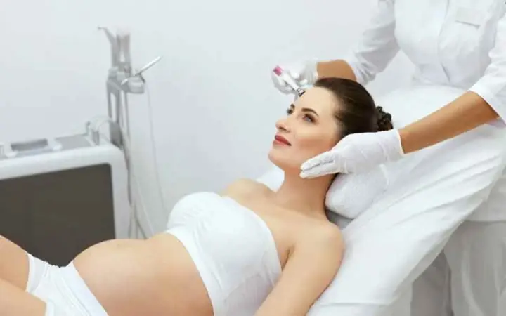Bí Quyết Chăm Sóc Da Mặt An Toàn & Hiệu Quả Cho Bà Bầu Trong Suốt Thai Kỳ