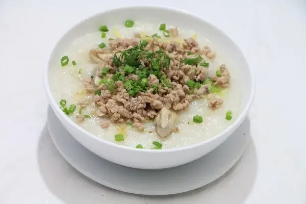 Cách Nấu Cháo Củ Cải Trắng Thịt Gà Thơm Ngon, Bổ Dưỡng Cho Bé & Gia Đình