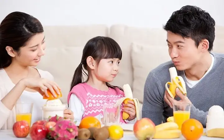 Khi Nào Trẻ 6 Tháng Tuổi Ăn Được Trái Cây Và Những Lưu Ý Quan Trọng?