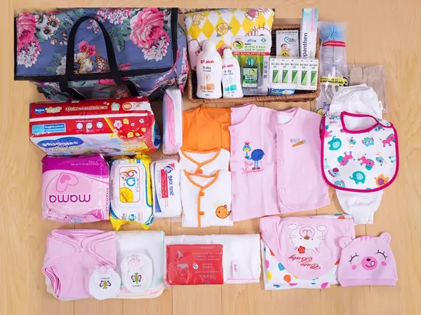 Chuẩn Bị Đồ Đi Sinh Cần Mang Theo Những Gì? Danh Sách Chi Tiết Cho Mẹ Và Bé Chuẩn Bị Đồ Đi Sinh Cần Mang Theo Những Gì? Danh Sách Chi Tiết Cho Mẹ Và Bé