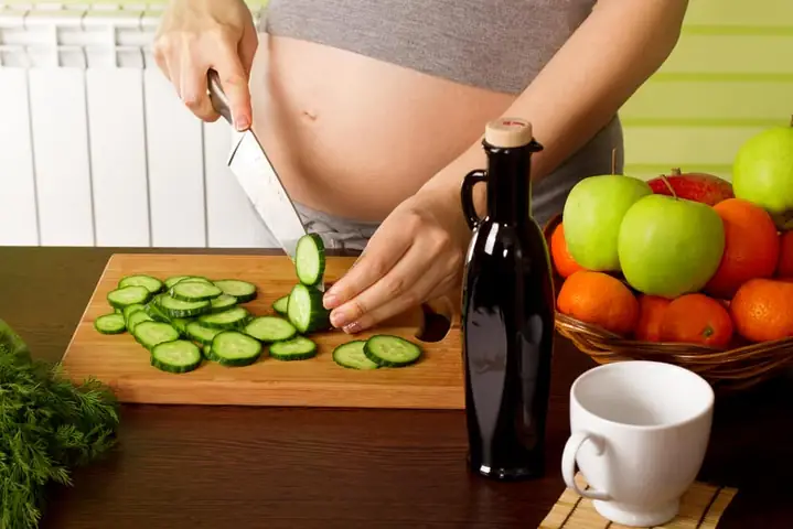 Bà Bầu Ăn Dưa Leo Được Không? Lợi Ích, Lưu Ý & Cách Chế Biến Tốt Nhất