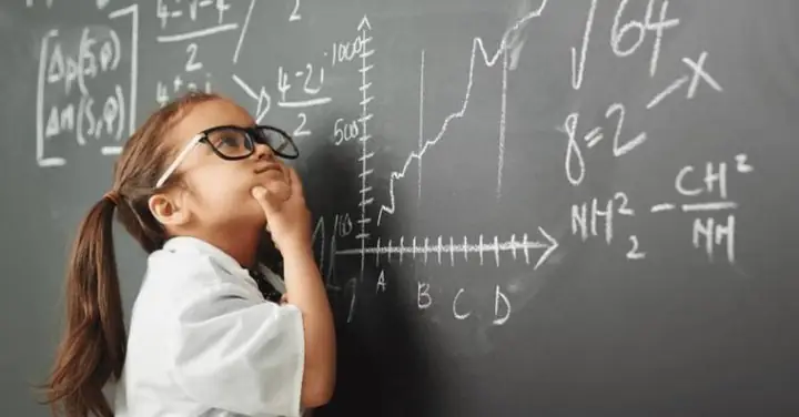 Có Nên Cho Bé Học Toán Trí Tuệ Không? Ưu, Nhược Điểm Và Độ Tuổi Phù Hợp